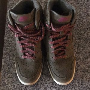 Nike Dunk Sky Hi Size 7.5 Platform